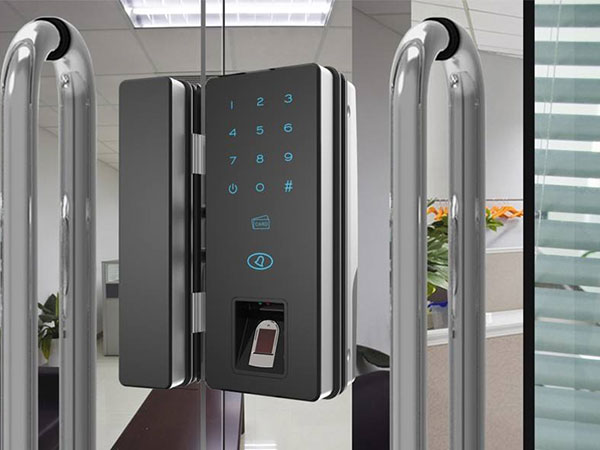 凤翔24小时上门开锁公司